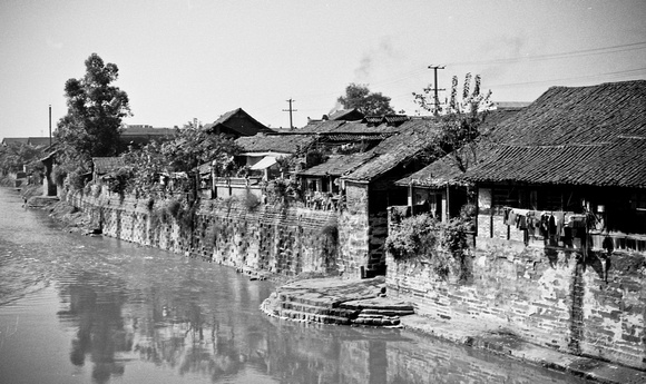 Housing along the Jinjiang River II