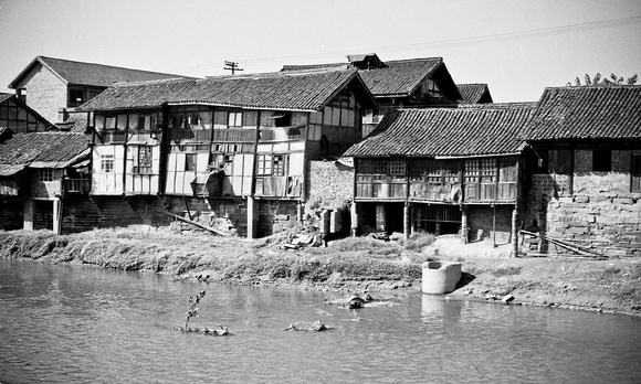 Housing along the Jinjiang River IV