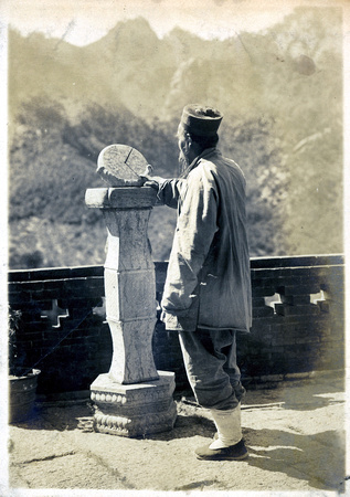 Daoist monk on Qianshan 千山 (Japanese photographer, ~1930s)