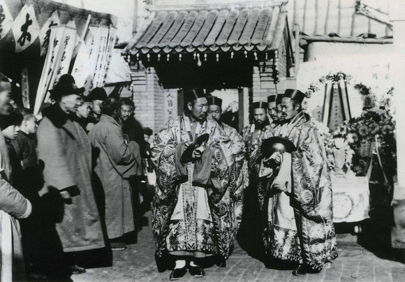 Daoist priests in Jinzhou 金州 (Dalian), 1930s